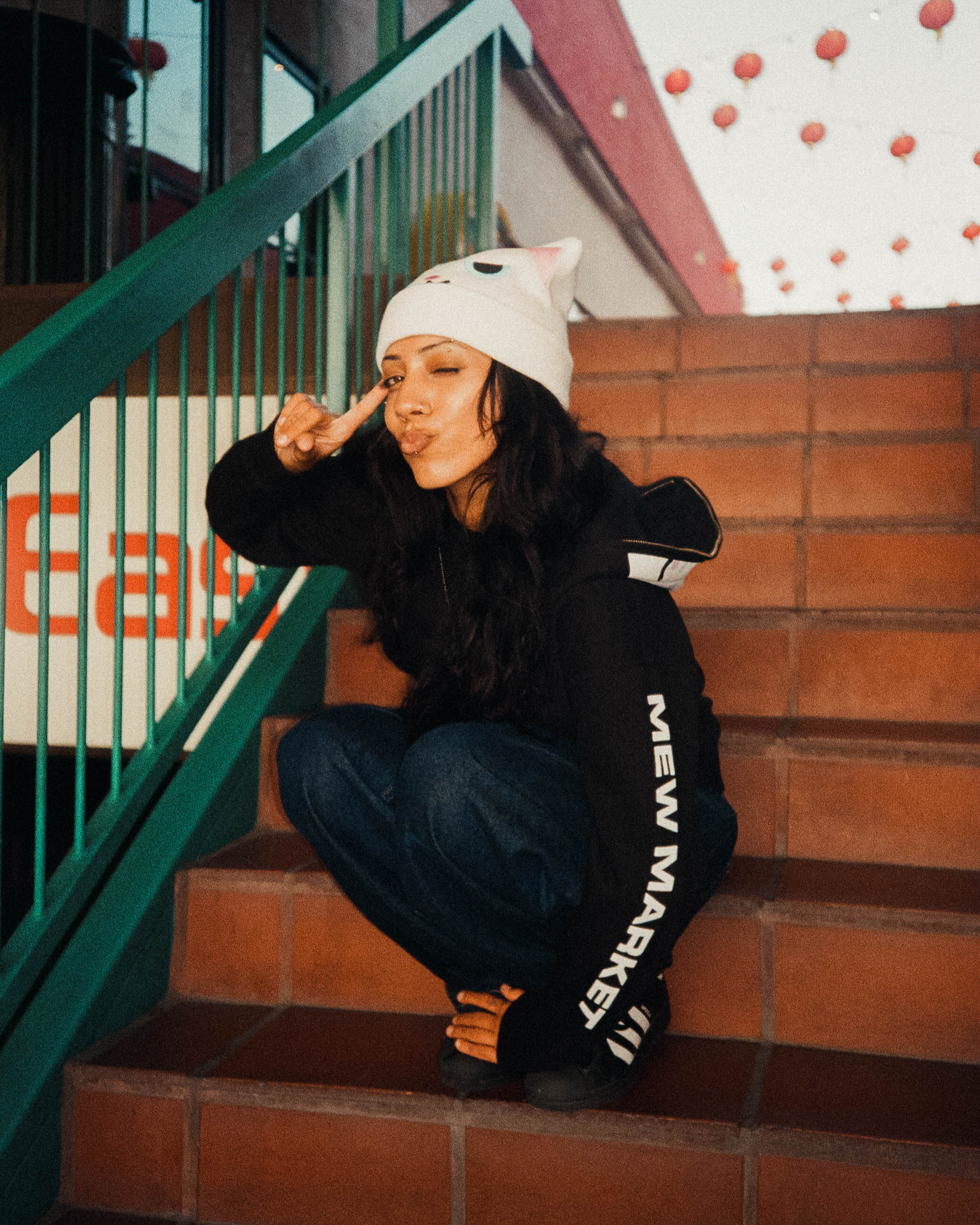MEW MARKET KITTY BEANIE