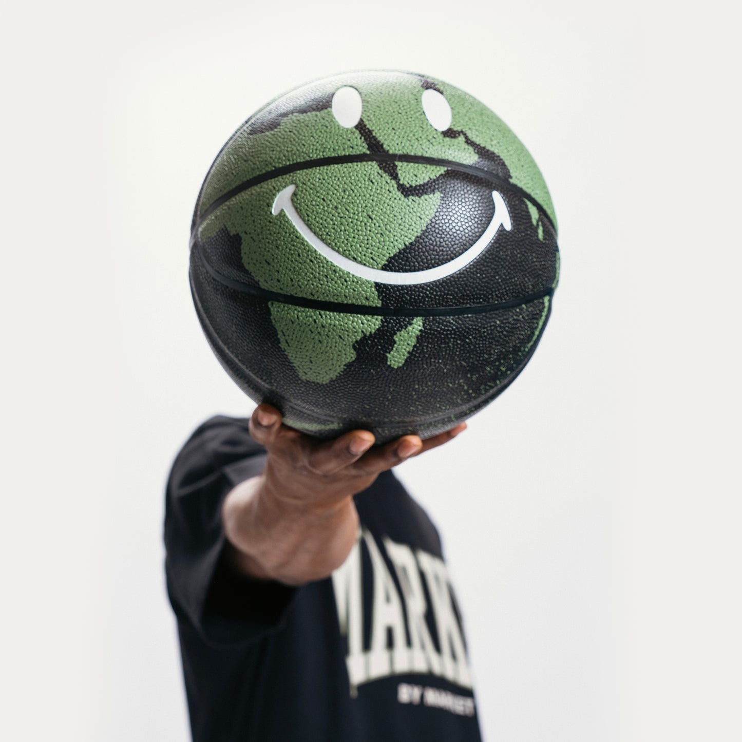 SMILEY BITMAP BASKETBALL