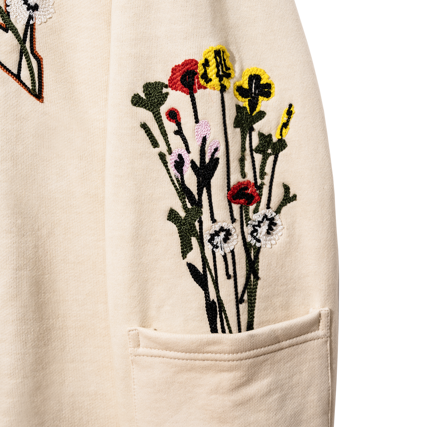 MARKET clothing brand. MARKET graphic tees. Chinatown Market clothing. MARKET Studios hoodie sweatshirt . 100% Cotton hoodie. Graphic Streetwear Tee Shirt. Bouquet Flower Embroidered Hoodie