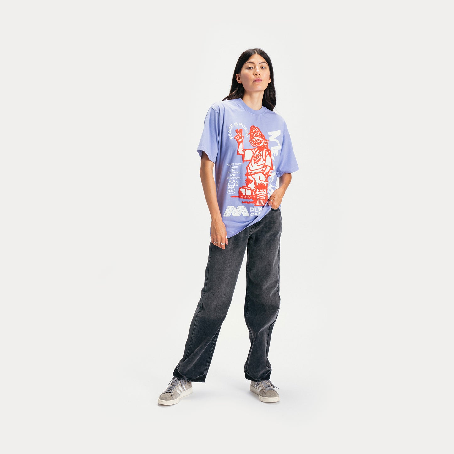 PLAY YOUR HAND T-SHIRT