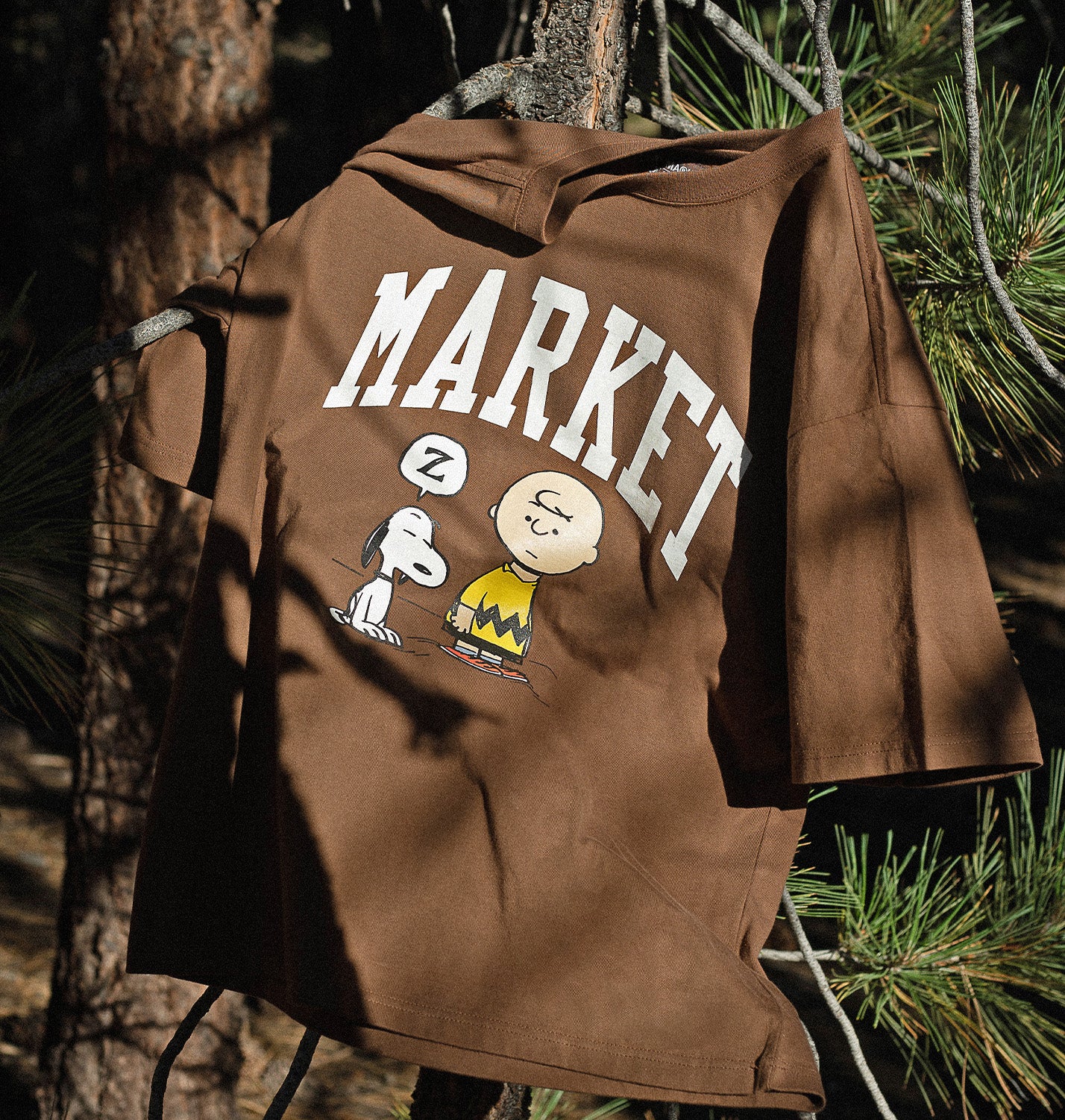 MARKET clothing brand PEANUTS ARC T-SHIRT. Find more graphic tees and hoodies at MarketStudios.com. Formally Chinatown Market.