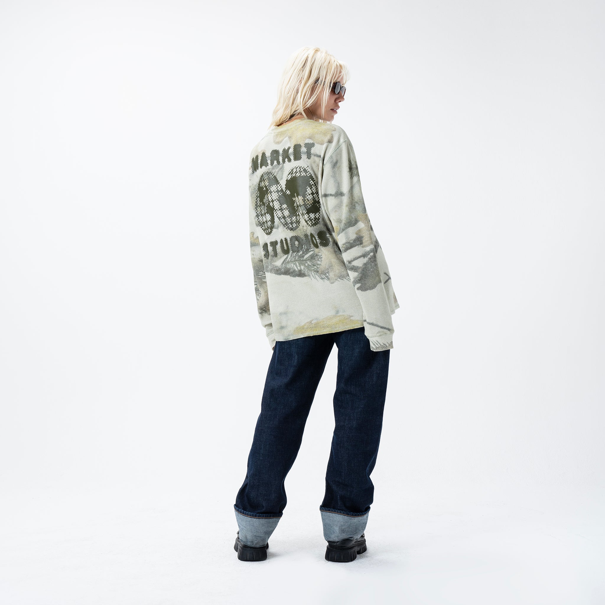MARKET WORLDWIDE THERMAL LONG SLEEVE T-SHIRT
