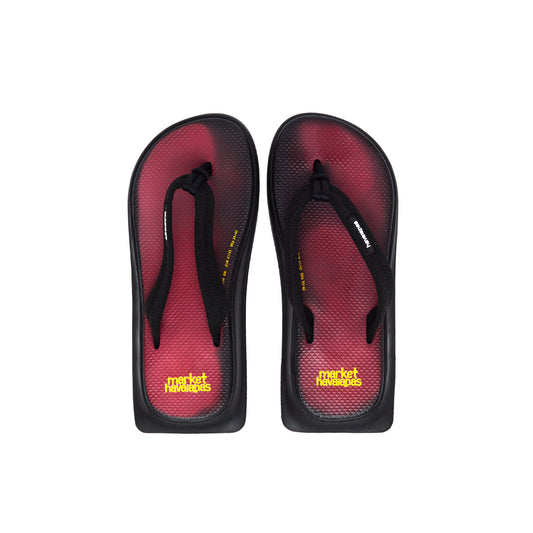 MARKET clothing brand HAVAIANAS MARKET HEAT REACTIVE FLAT TOP SLIDES. Find more graphic tees, socks, hats and small goods at MarketStudios.com. Formally Chinatown Market. 