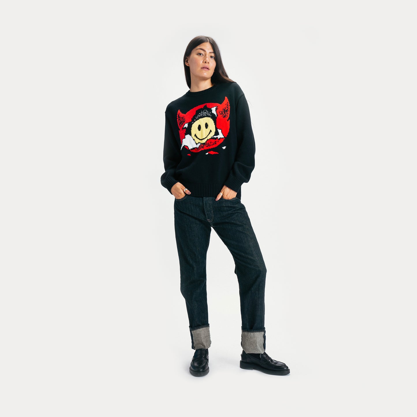 SMILEY INNER PEACE SWEATER