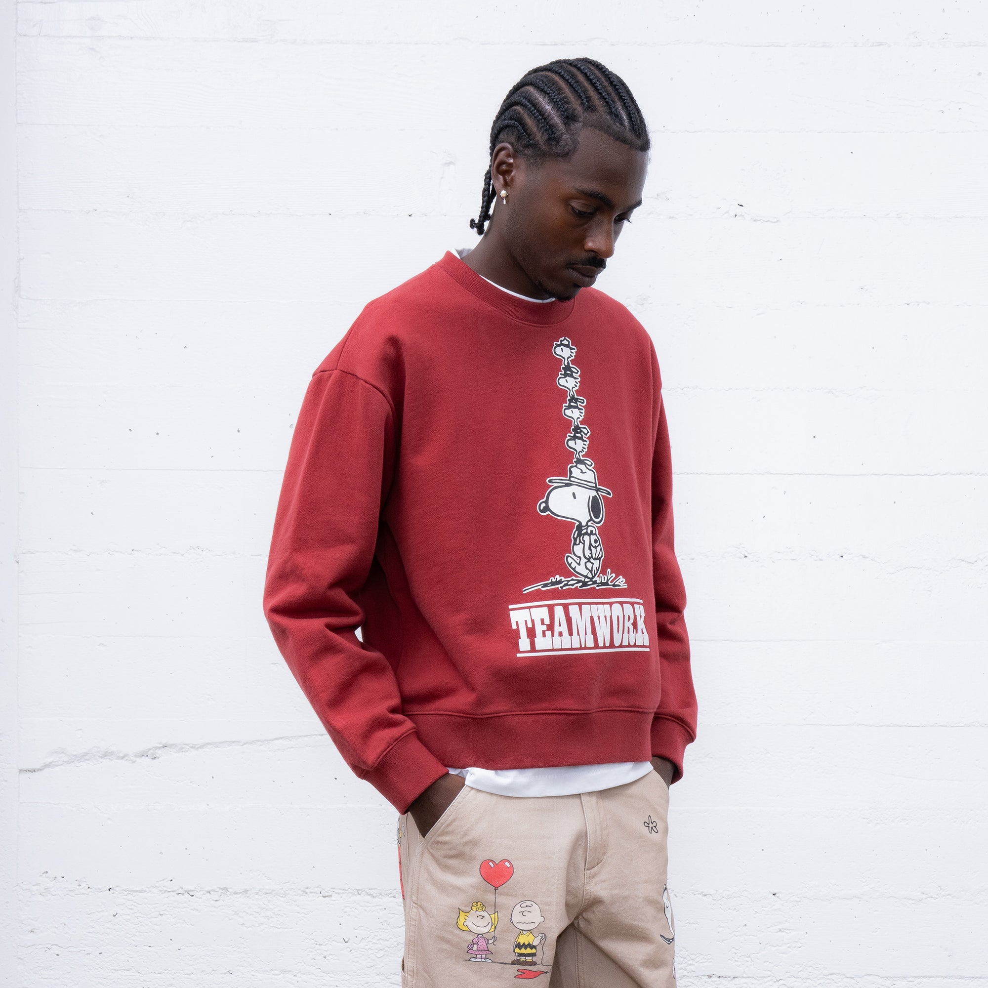 PEANUTS TEAMWORK CREWNECK ONLINE | MARKET STUDIOS