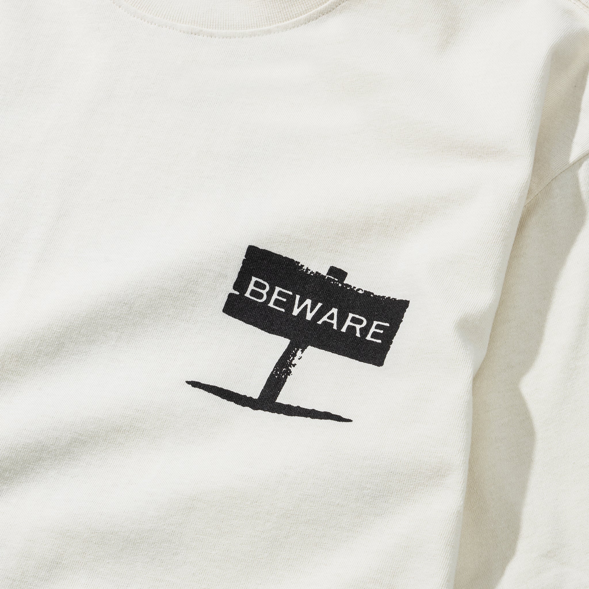 MARKET clothing brand BEWARE PET T-SHIRT. Find more graphic tees, hats, hoodies and more at MarketStudios.com. Formally Chinatown Market.
