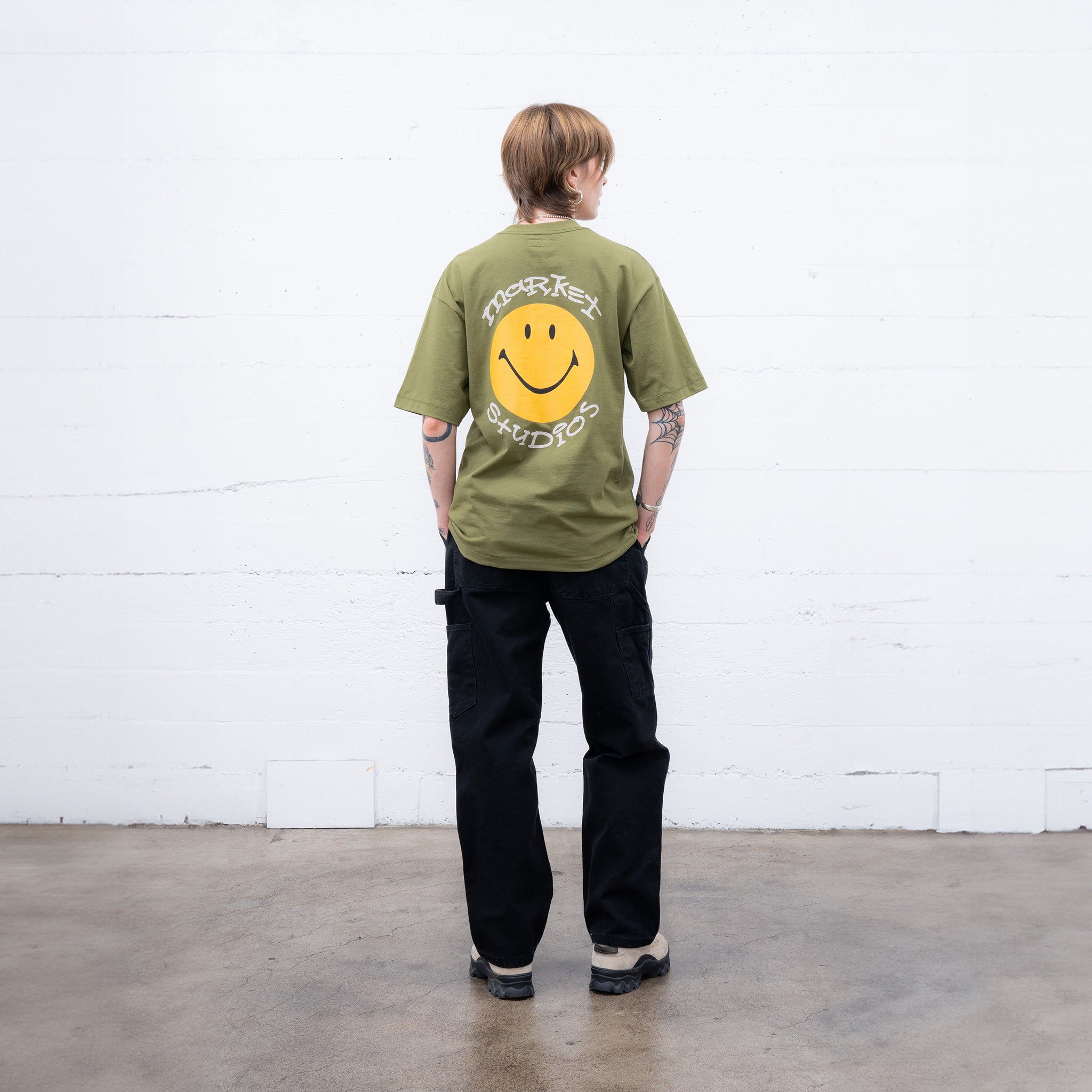 SMILEY ARC T-SHIRT