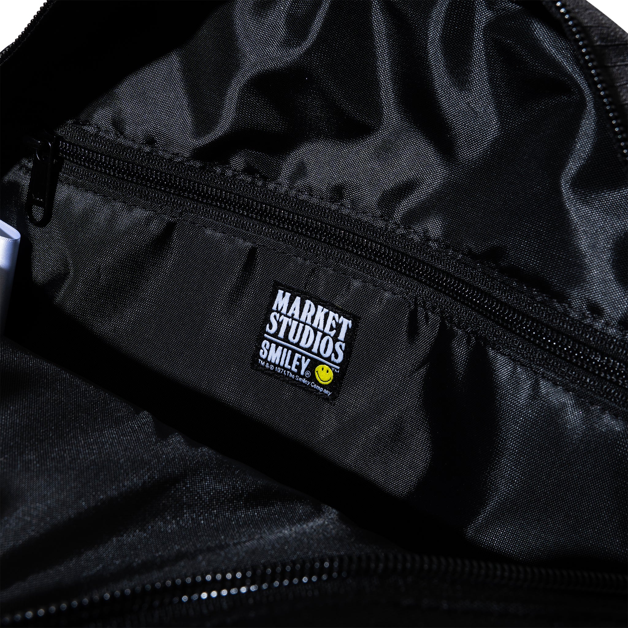 SMILEY LARGE CROSSBODY BAG