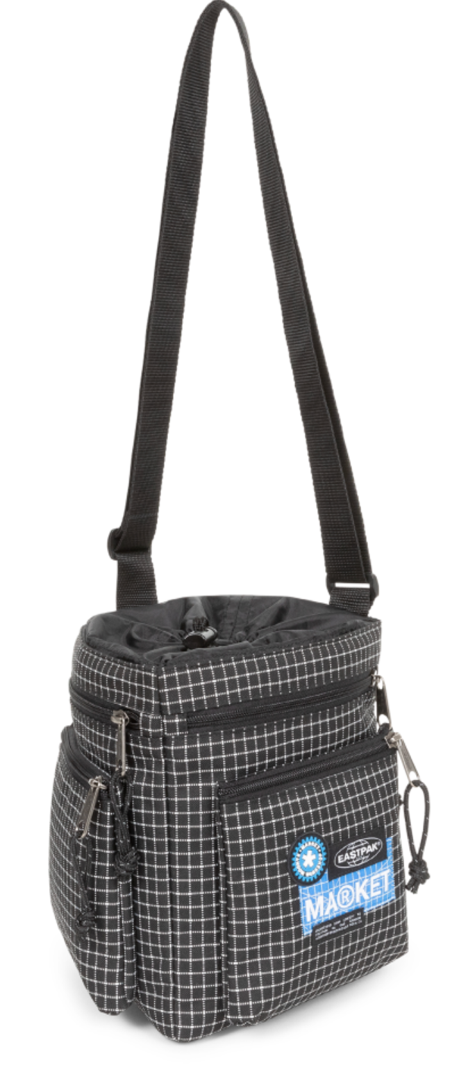 EASTPAK TRIANGLE BAG